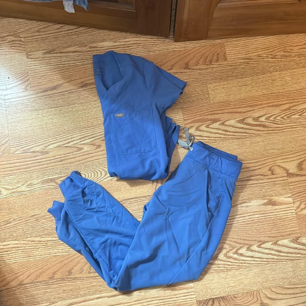 Figs scrubs xxs